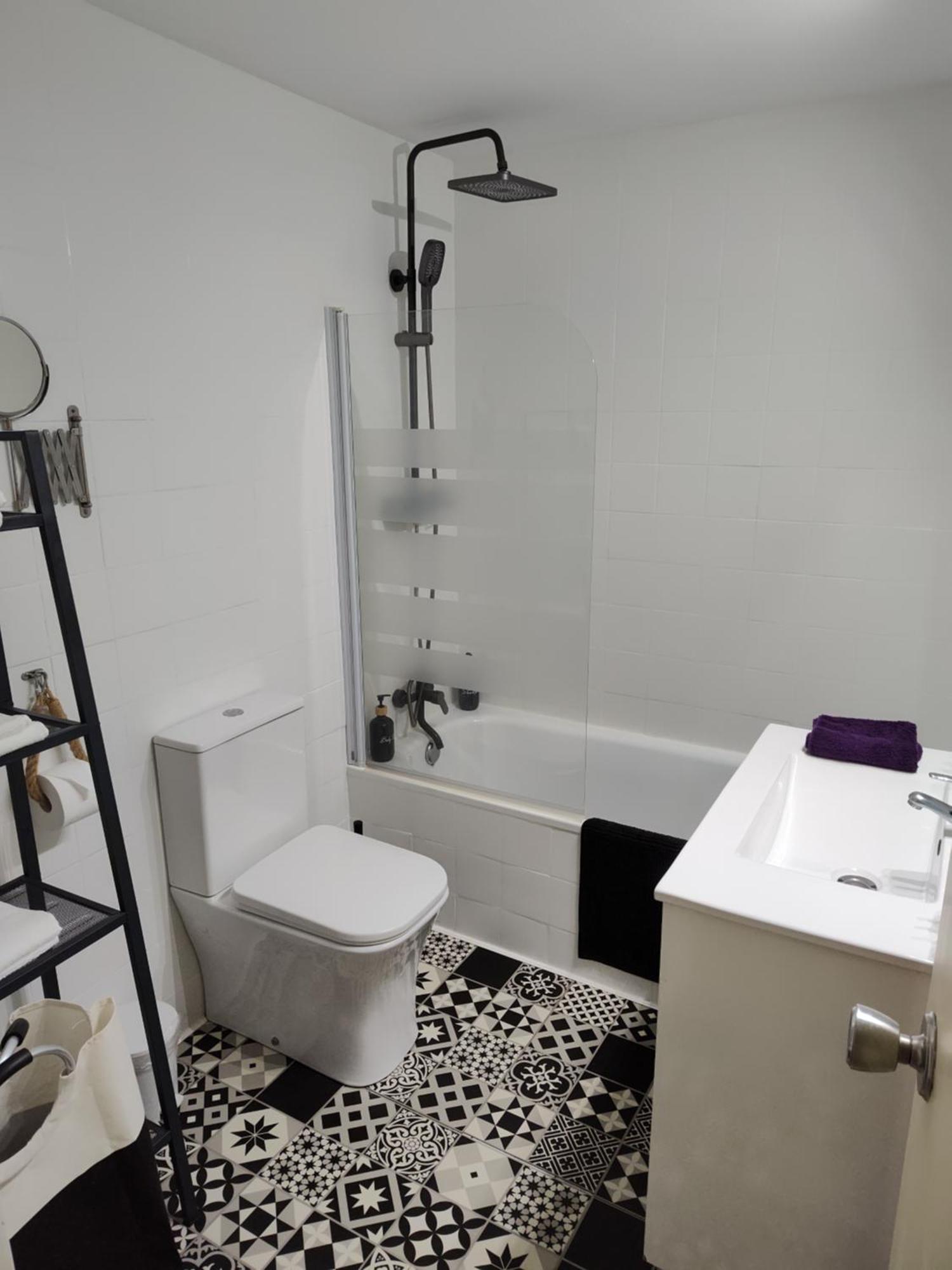 Apartamento Entero Con Desayuno Incluido Y Parking Gratuito, A 3 Km De Playa Con Aire Acondicionado Muskiz Eksteriør bilde